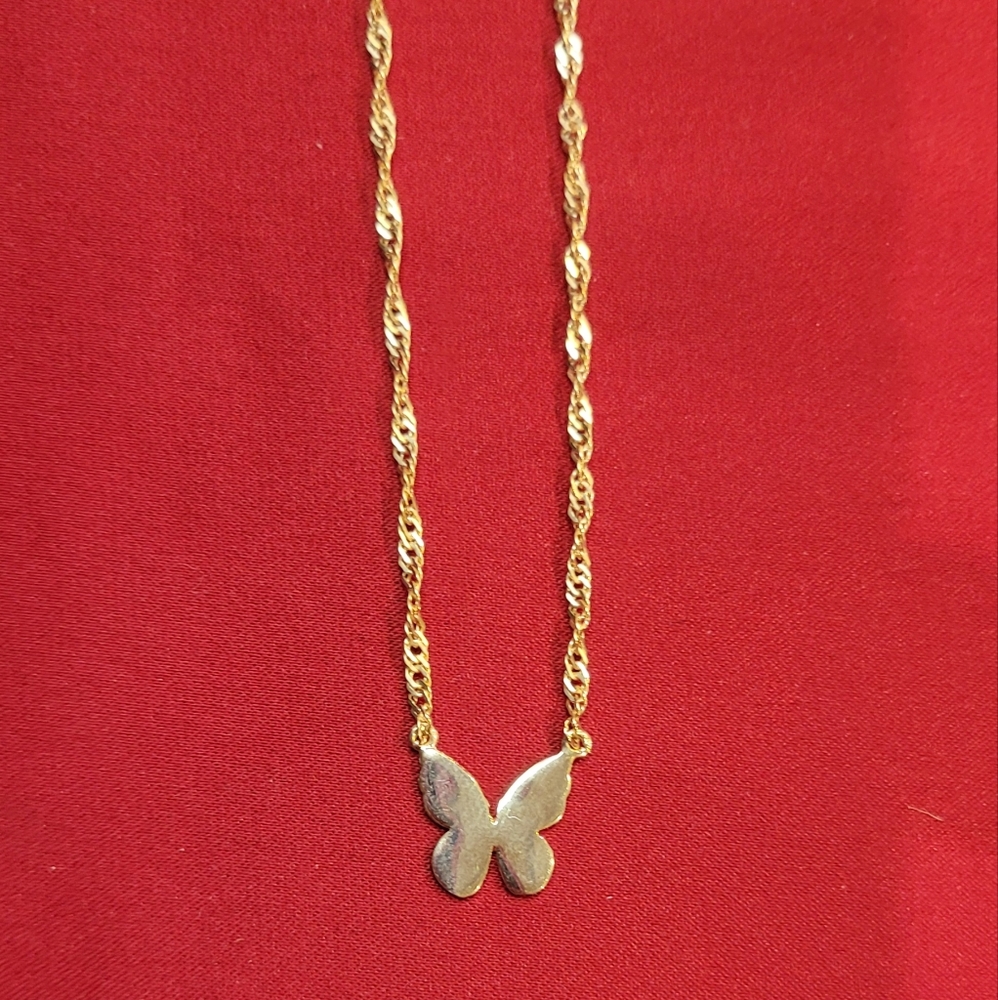 CHVKER GOLD PLATED BUTTERFLY NECKLACE NEW